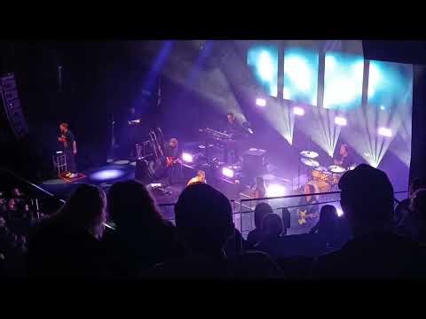 Jason Donovan doin' fine encore live at the O2 indigo arena