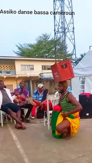 Danse traditionnelle Bassa au Cameroun