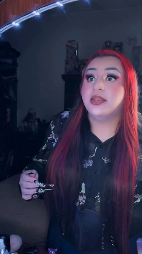 205K views · 40K reactions | NO DEBERÍAS HACER ESTO 刺✨ #witch #witchy #witchcraft #witchlife #hechizo #consejo #bruja #secretodebruja | Dianita Secreto De Bruja | Facebook