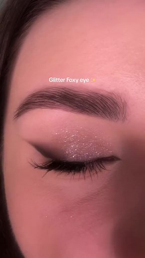 Glitter Foxy Eye Makeup Tutorial