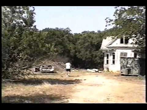 Visit to Texas Chainsaw Massacre FILM House in Round Rock, Texas - Part 1
