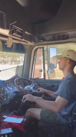 International 9800i pro sleeper 13 speed Jake brake