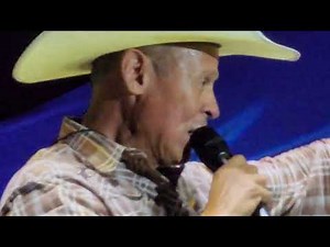 Neal McCoy - Billy's Got His Beer Goggles On (Live in Kiln, Mississippi 9/22/23).