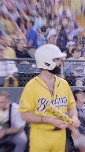 But can your hitters do THIS 🤨😏 #savannahbananas #baseball #battricks #mlb #fypシ #viral #VenmoSpringBreak | James JclPeppers