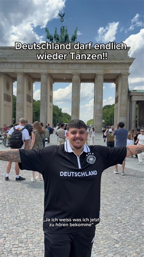 Danke für über 100K Streams 🤘🏻🏝️