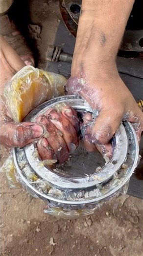 Truck Wheel Bearing Grease | How to Grease Wheel Bearings #grease #truck #wheels