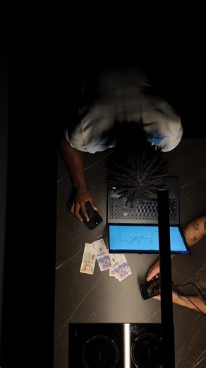 1.1K views · 111 reactions | Switch up the chapter Sub 4 daily gym/motivation/lifestyle/health content❗️ - - - #gym #fitness #fit #life #love #body #health #healthy #instagram #grow #growth #christopher_ramsey_ #chrislifts #motivation #save #confidence #coach #mindset #reel #real #relatable #explorepage | Christopher Ramsey | Facebook