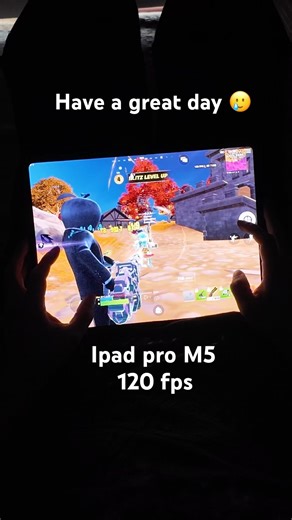 Fortnite on ipadpro m5 120 fps #fortnite #ps5 #ipadpro #120fps #chapter4 #fortniteclips