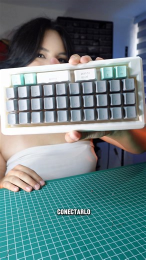 262K views · 8.4K reactions | Creamos un teclado DESDE CERO totalmente impreso en 3D con ARDUINO ⌨️#print3d #arduino #ELEGOO #ingenieria ELEGOO | Ellygmr | Facebook