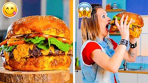 177K views · 1.5K reactions | Mini vs maxi || giant burger, giant french fries, chips, cookies and other mouth-watering recipes: | 5-Minute MAGIC | Facebook
