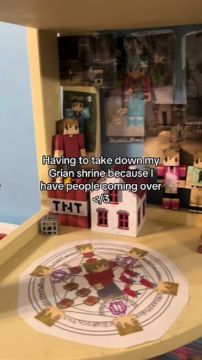 Building a Grian Shrine in Minecraft