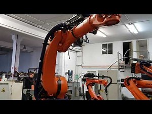 Robot industrial de 6 ejes modelo KR210 - control KRC2 ED05