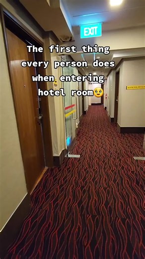 Best feeling in the world🫠 #bed #hotelroom #hotellife #hotel