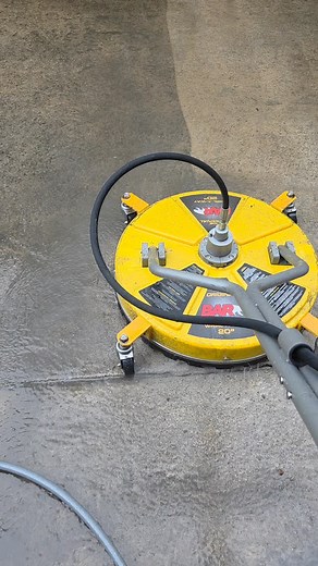 Car park cleaning for strata / body corporate Servicing Melbourne wide Free quotes www.hi2loexteriorcleaning.com.au | Hi 2 Lo Exterior Cleaning