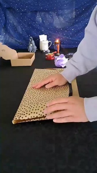 Blind Date With A Book: Unique Unwrapping Experience