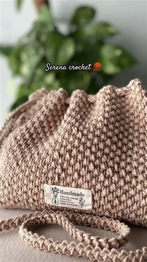 Borsa a Secchiello Fatta a Mano: Leggera, Graziosa e Perfetta per Tutti i Giorni! 🧶✨