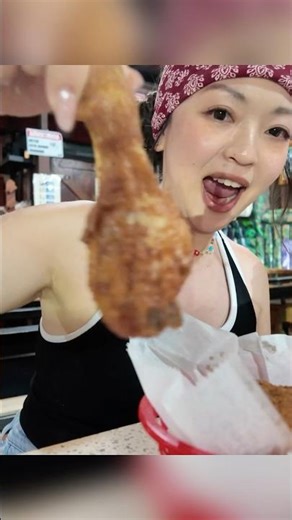 Best Local Food in La Fortuna, Costa Rica 🇨🇷 | Fried Chicken, BBQ & Soda Eats
