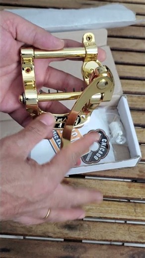 #Unboxing the @bigsbyguitars B5 Vibrato Tailpiece Assembly in Gold #shorts #shortvideo