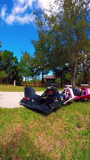 Vibes with the cart homies 🛒💨 #crazycart #taxigarage #drift #mariokart #cars #phonk #carsoftiktok #tandem #drifting #CapCut