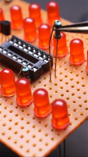 How to Make a LED Arrow using 74HC595 IC