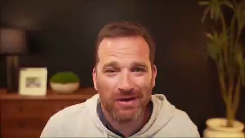 Most investors are using AI to get to the wrong answer faster:Brett Caughran (@FundamentEdge) — ex-Citadel, ex-D.E. Shaw PM, now trains fundamental investors at Fundamental Edge.He explains:"I think about AI as an intellectual power tool. I also wouldn't give my 12-year-old son a table saw.""The careful deployment of AI is a very important skill to build for today's investors.""Large language models are next token prediction engines trained on a web scrape. When applied to investing, you're capt