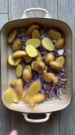 Easy Za'atar Chicken Traybake Recipe for Any Night