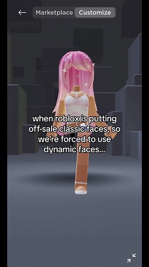 WHY… #roblox #robloxglitch #glitch #robloxbarbie #robux #dahood #barbie #sapphiregaze #wintourcountour #robloxoutfits