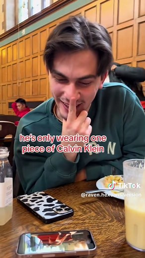 Jeremy Allen White's Calvin Klein Ad Reaction