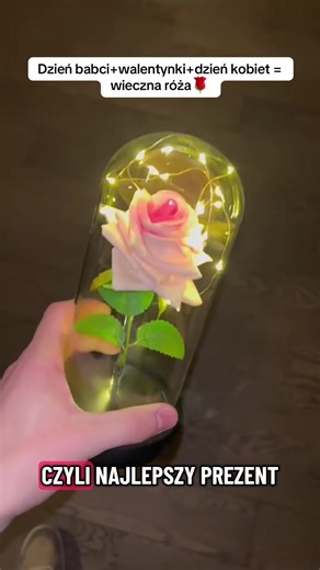 Celebrate Dzień Babci and Walentynki with Eternal Roses