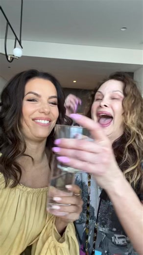 Day 2 in Mexico: A Fun-filled Adventure with Friends and Drinks!