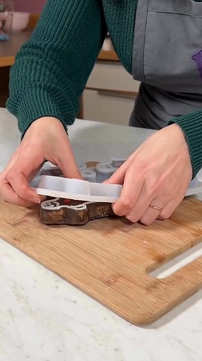 It’s National Gingerbread Cookie Day… so naturally, we made gingerbread cookie soap 🤎🍪 You can find the full recipe for this project at brambleberry.com! P.S. What's your favorite seasonal sweet treat? Comment below! | Bramble Berry