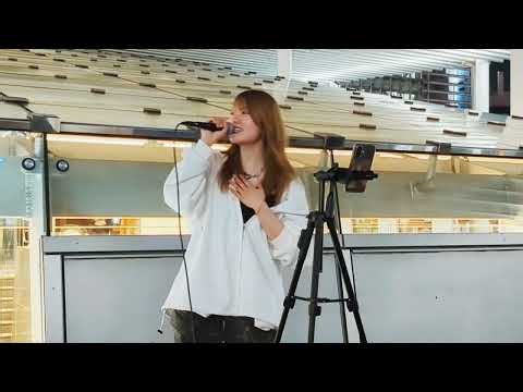 まな加「ずっと」2026.05.07 横浜駅西口ストリートライブ【愛知県から来たシンガーソングライター／新曲路上ライブで初披露！】オリジナル曲 #歌うま #路上ライブ #シンガーソングライター