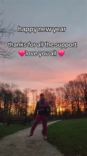 HAPPY NEW YEAR i love you all ❤️❤️‍🩹 i wanna thank everyone for the love and the support I've made beautiful moments and memories this year. I'm leaving all the bad things behind in 2025 and making a fresh start in 2026. I hope 2026 will be a fantastic year with beautiful moments and even more beautiful memories. @🦘SEB🦘 @Gabber ZweefNeef @Lekkerfaces @barbra0106 @Dillon Zaandam @Denzel @Gabberrico🦘 @Rob GEE @GB070_DH🚀 @aardbeitje_x @🚀🦘Gabber kick🇧🇶🦘 @earleylorenzo1 @agga aad @MOJOFYRE 