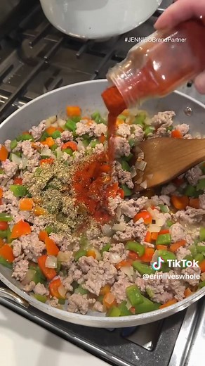 Easy Unstuffed Pepper Skillet with Ground Turkey