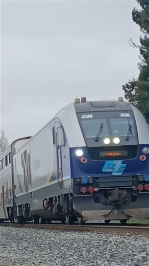 Capitol corridor trains 528 and 529 with cabcar's 8301 and 8312 and SC-44's 2102 and 2124