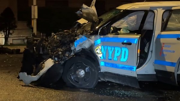 2 police officers among 9 injured after crash involving NYPD SUV on Staten Island
