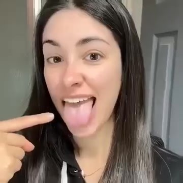 👨‍⚕️ BBOJI™ Teeth Restoration Mineral Powder is trusted by dental professionals and recommended for safe, effective oral care. This product is perfect for the whole family, with a formula that’s gentle on teeth and gums but tough on stains. It uses natural ingredients like hydroxyapatite and activated charcoal to restore, whiten, and protect your teeth, helping to prevent cavities and gum disease. No need for costly treatments—just great results at home with BBOJI™. Safe, effective, and dentist