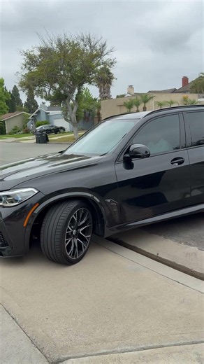 BMW X5 M F95 pre lci RG Sport custom GESI primary NO CEL catless secondary, 400cell, xpipe, no cel