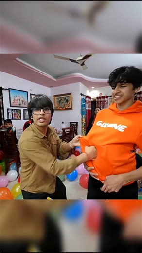 Sourabh Ne Piyush ko mara 😢 _ Sourav Joshi Vlogs #youtubeshorts #souravjoshivlogs #newvlog #shorts