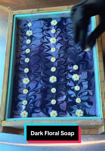 Dark Floral Bar 🤍 Spring Bloom Soap 8! The Final Bar! #soapmaking #soap #handmadesoap #springsoap #floralsoap