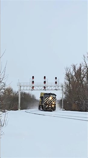 Monday Morning BC Rail BCOL 4648 Leads CN z126 Soutu through MPn27 CN Bala Sub