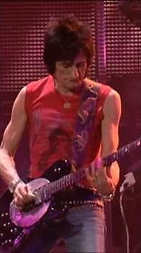 The Rolling Stones sing their powerful song Let It Bleed in 2003 pt4