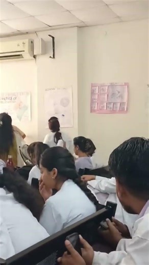 I am doing a poster presentation in my college for the first time.”👍