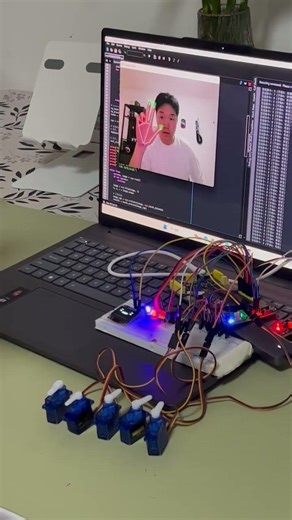 Python + ESP32 Vision Control System #shorts