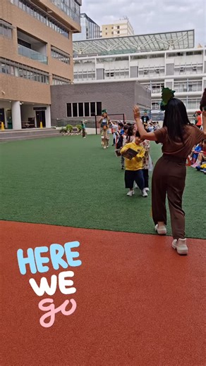 ✨Some cheerful moments from today’s 📚Book Character Parade as students shared the characters they love. #icshk #icshkelementaryschool #bookcharacterparade #literacyweek #readingisfun #funlearningatschool #activelearning #happyfriday | International Christian School Hong Kong
