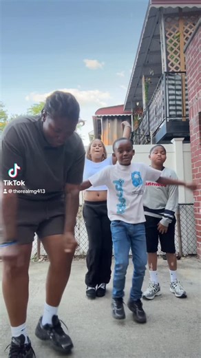 Da Avengers on Instagram: "I really love them 😩 #viral #fyp #virałpost #daavengers #dance #tiktokers #trendingréels #foryou #foryoupage #trending #explore #explorepage✨ #explorer"