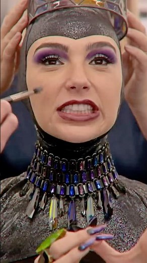 Gal Gadot Evil Queen Transformation #snowwhite