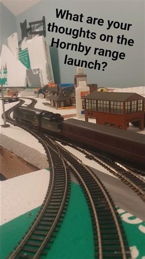 Express trains on the layout #ooscale #modeltrains #trains