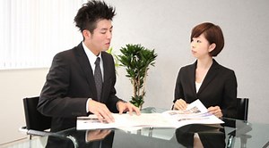 法人保険・生命保険で事業承継の自社株・相続税対策を行うやり方