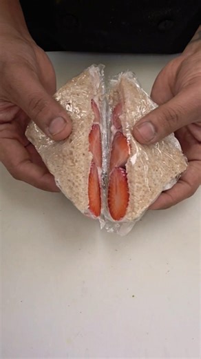 Frozen Strawberry Whip Sandwiches